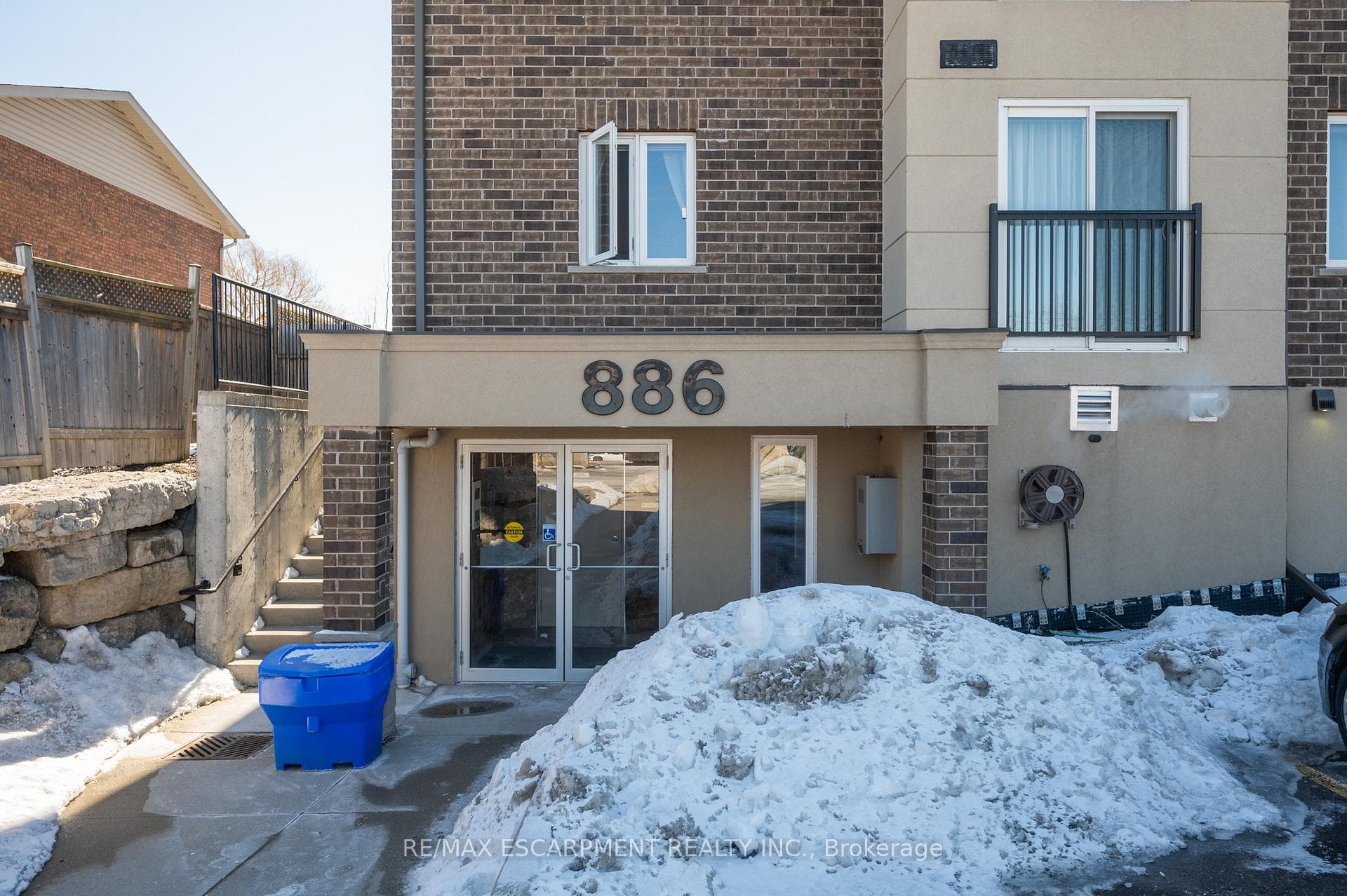 886 Golf Links Road Unit 204 photo 6