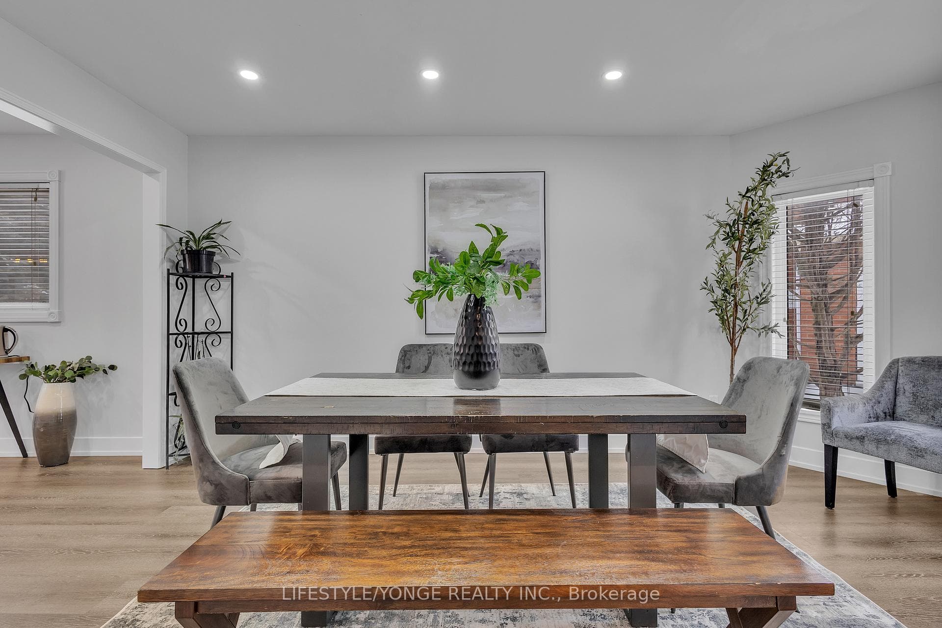 44 Tallowtree Place photo 16