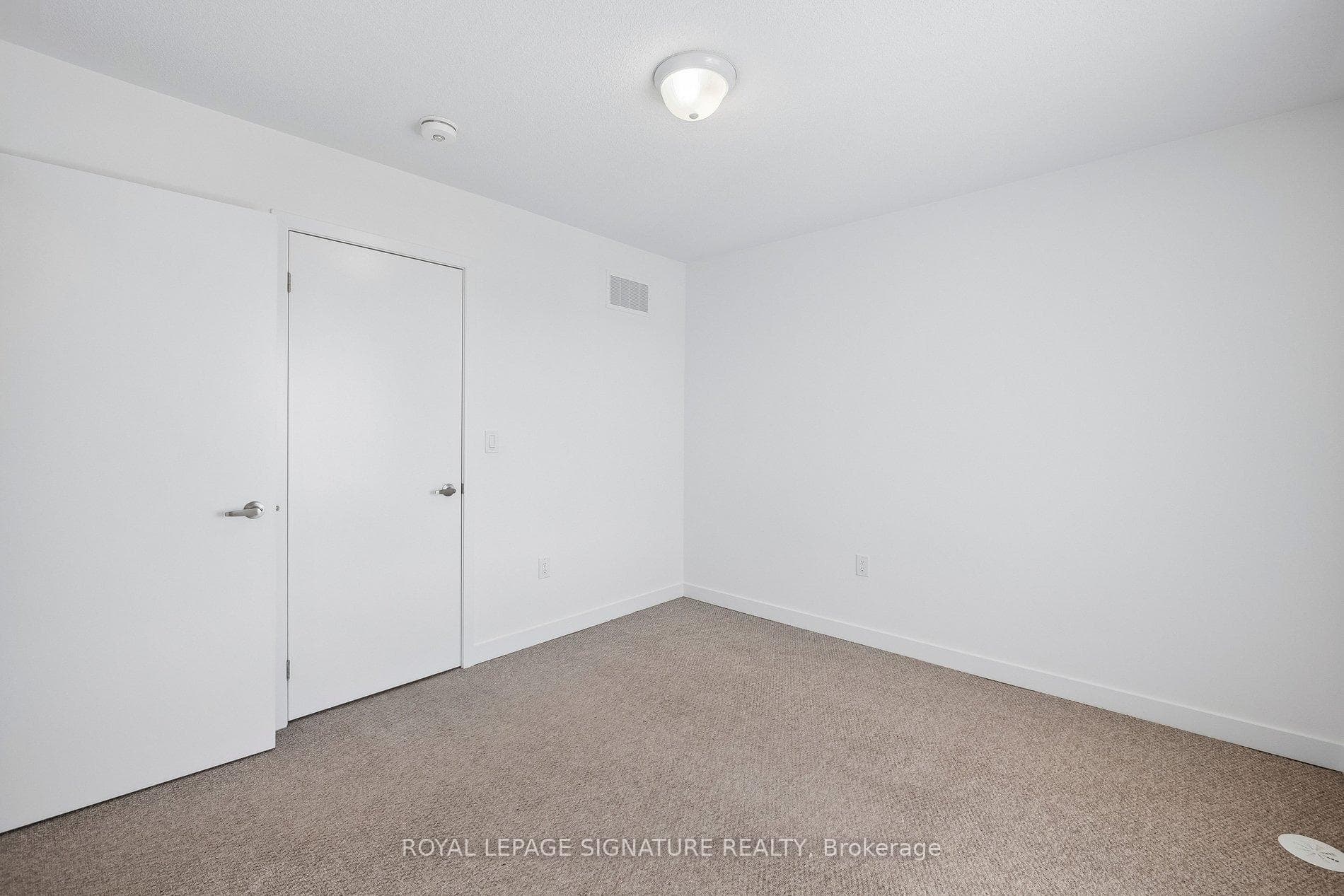 1525 Kingston Road Unit 203 photo 10