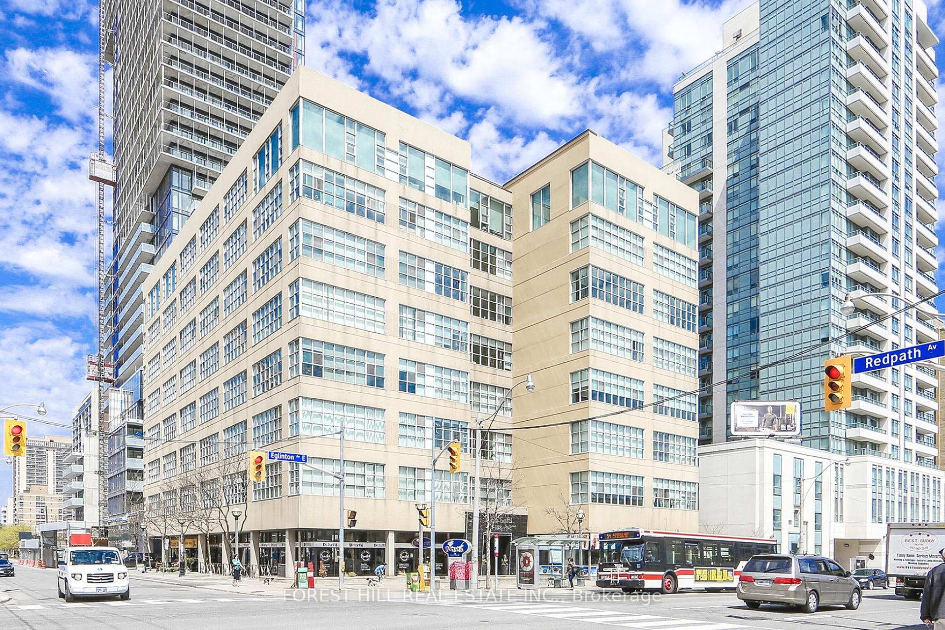 188 Eglinton Avenue Unit 609 photo 1