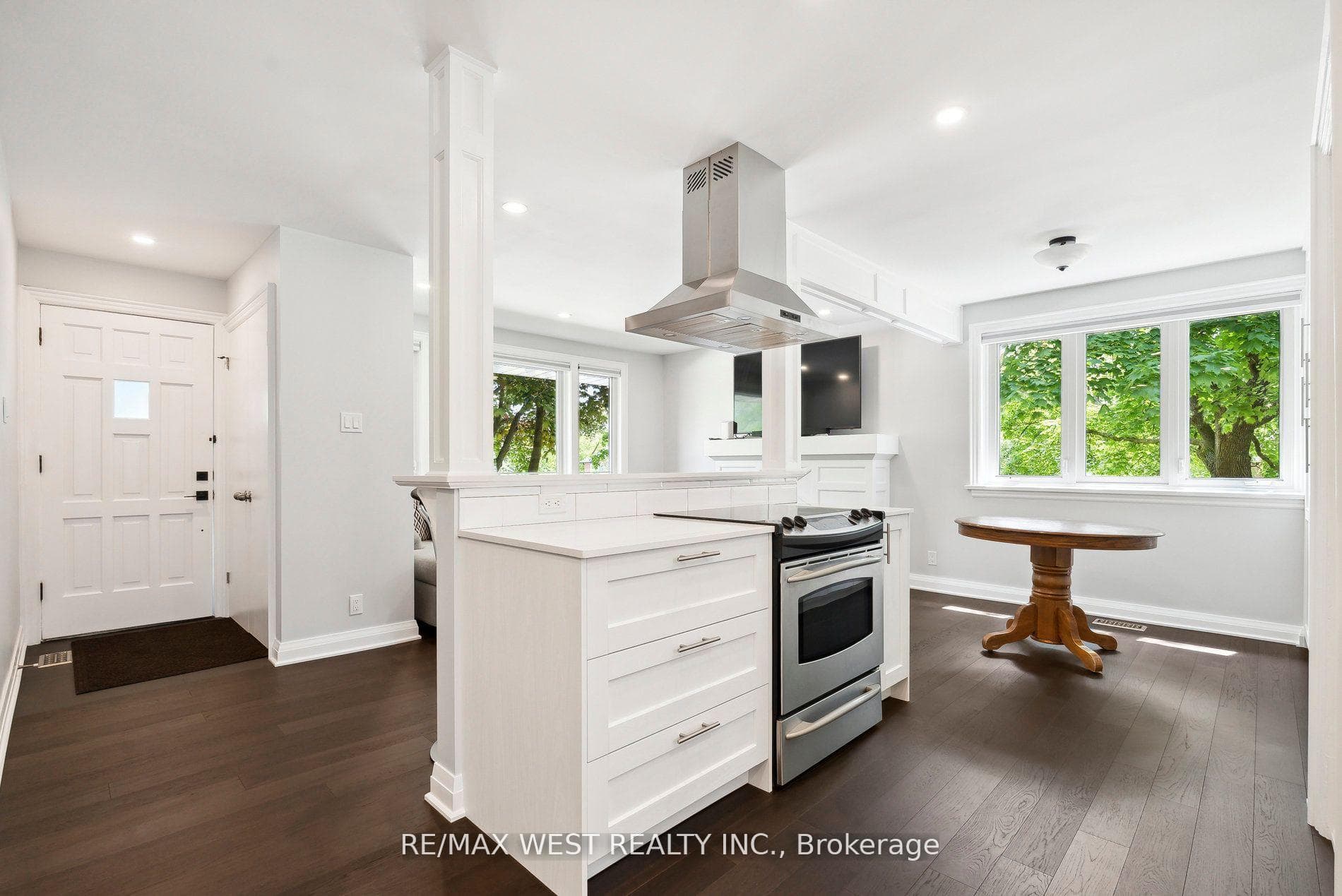 308 Donlin Avenue photo 11