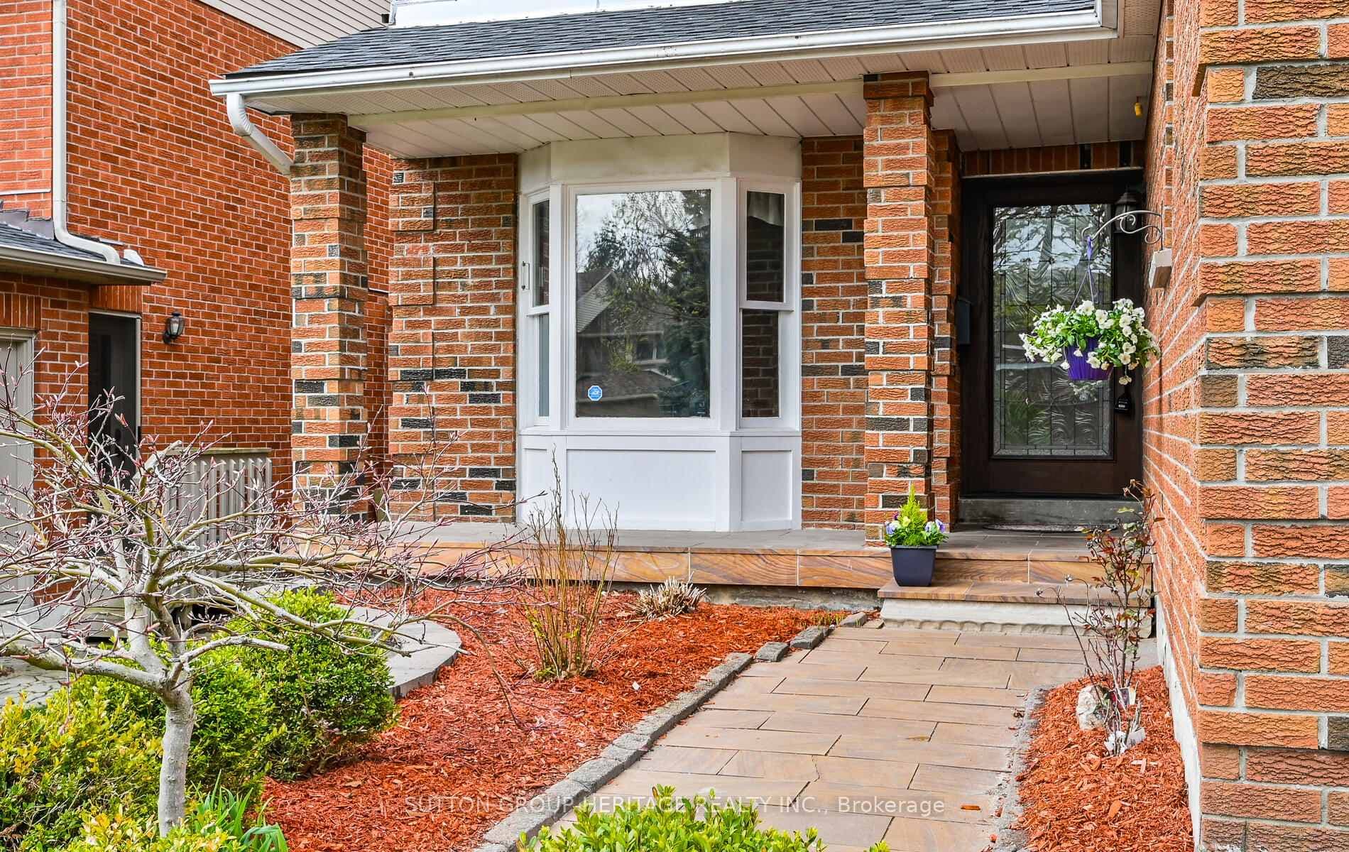 2018 Lynn Heights Drive photo 3