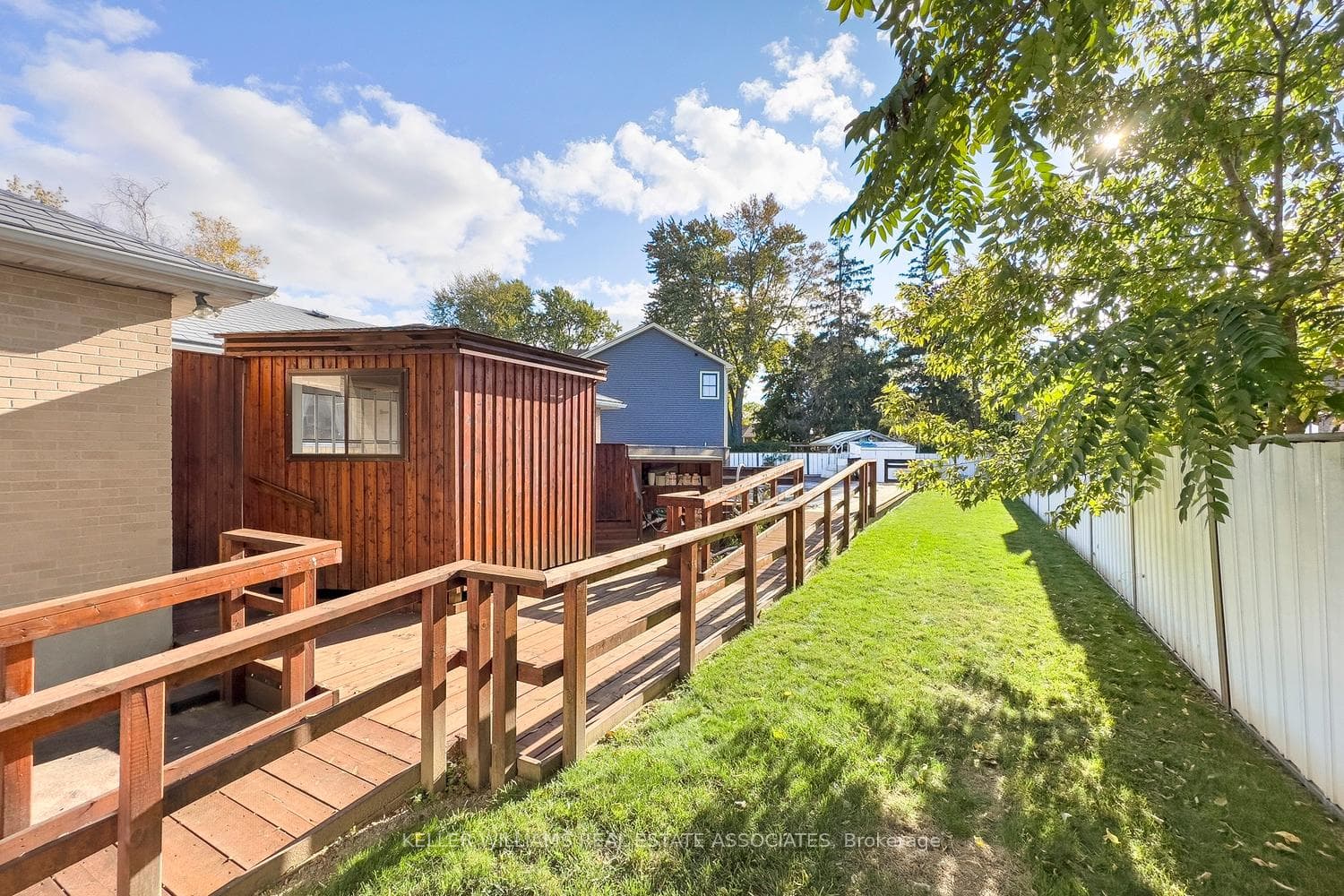 118 Wakefield Road photo 37