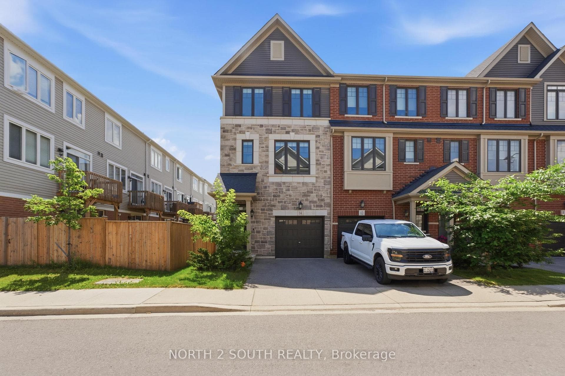 14 Snowberry Lane photo 1