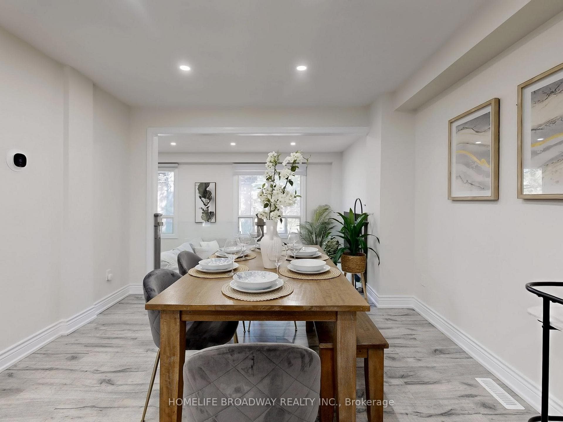 109 Poplar Crescent photo 18
