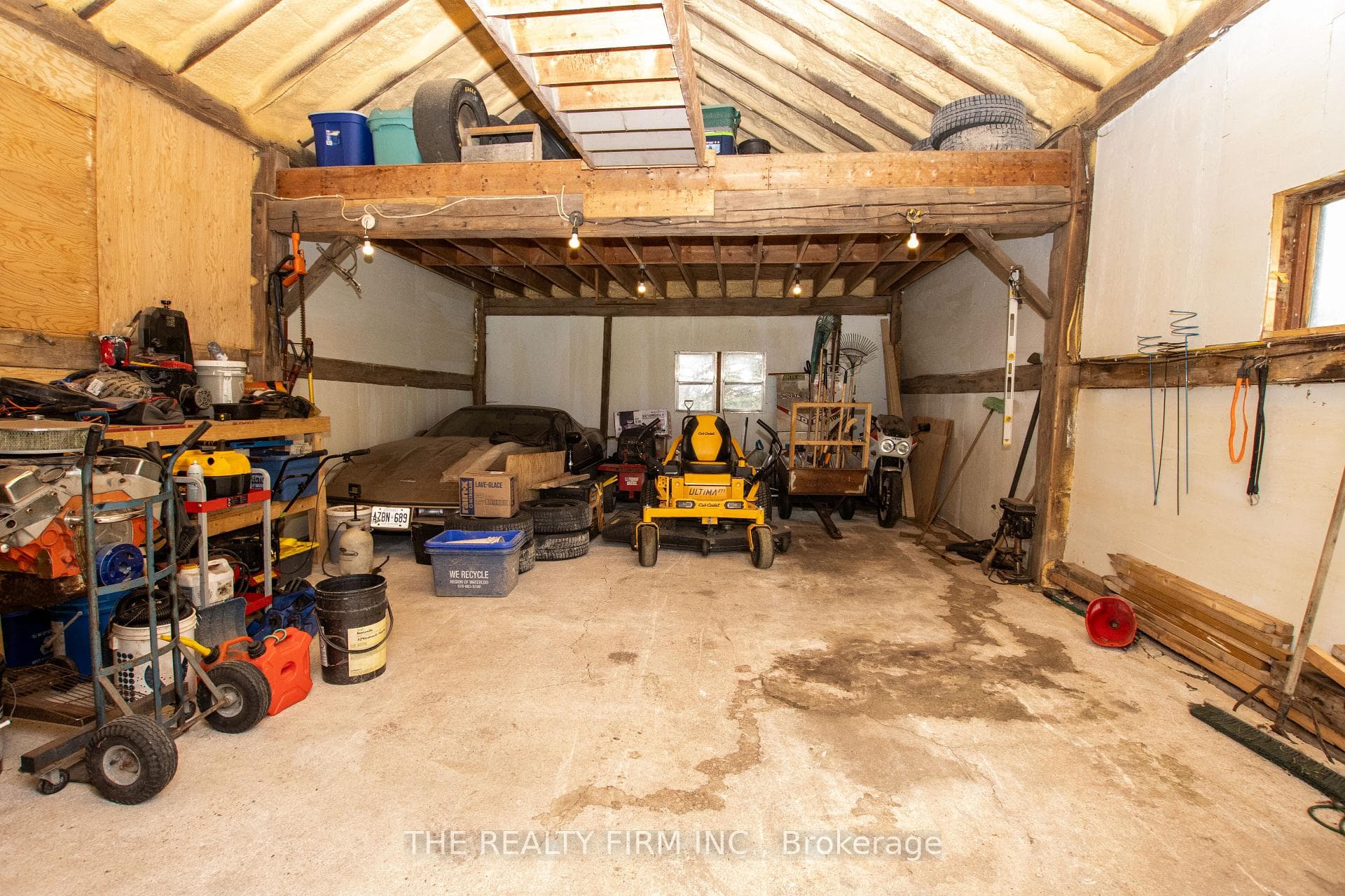 38904 Londesboro Road photo 42