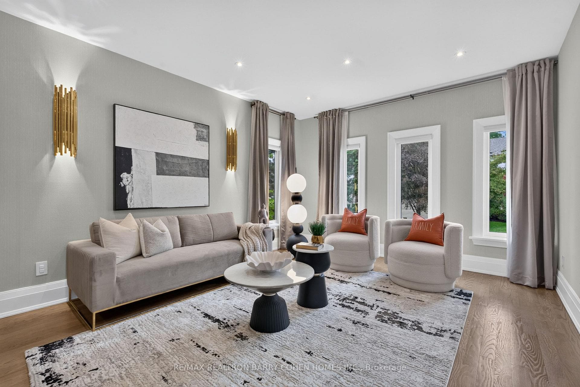33 Munro Boulevard photo 5