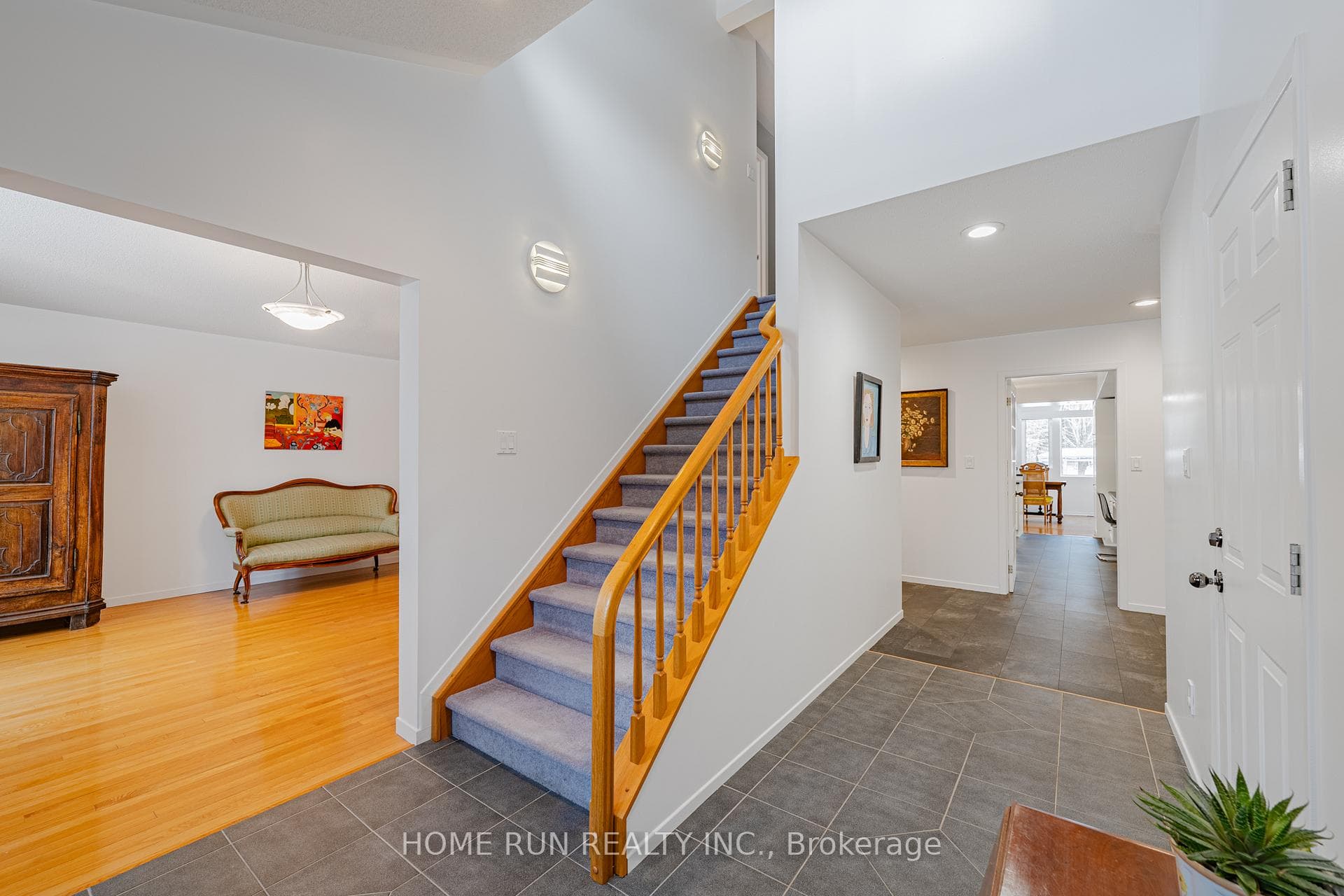 1545 Sherruby Way photo 4