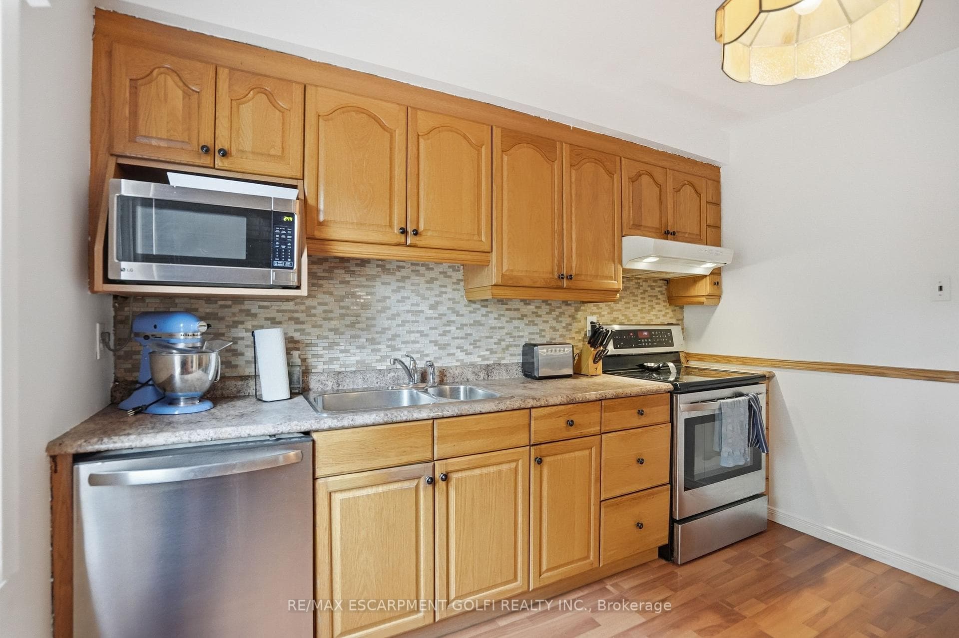 2277 Mountain Grove Avenue Unit 39 photo 9