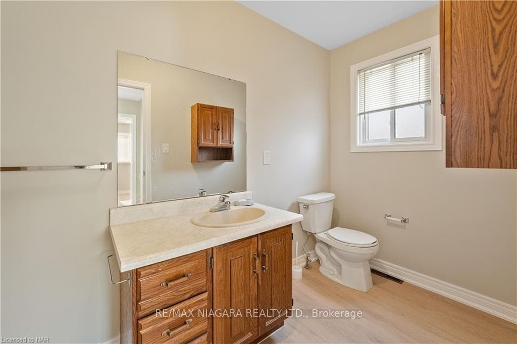 6344 Drummond Road Unit 3 photo 15