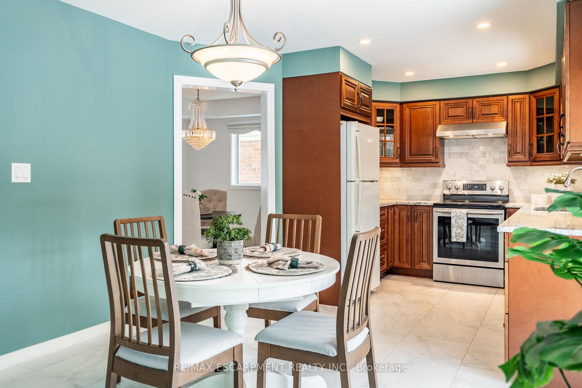 13 Waterwheel Crescent photo 12