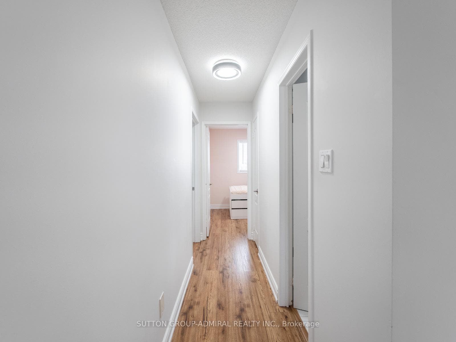 81 Parktree Drive photo 13