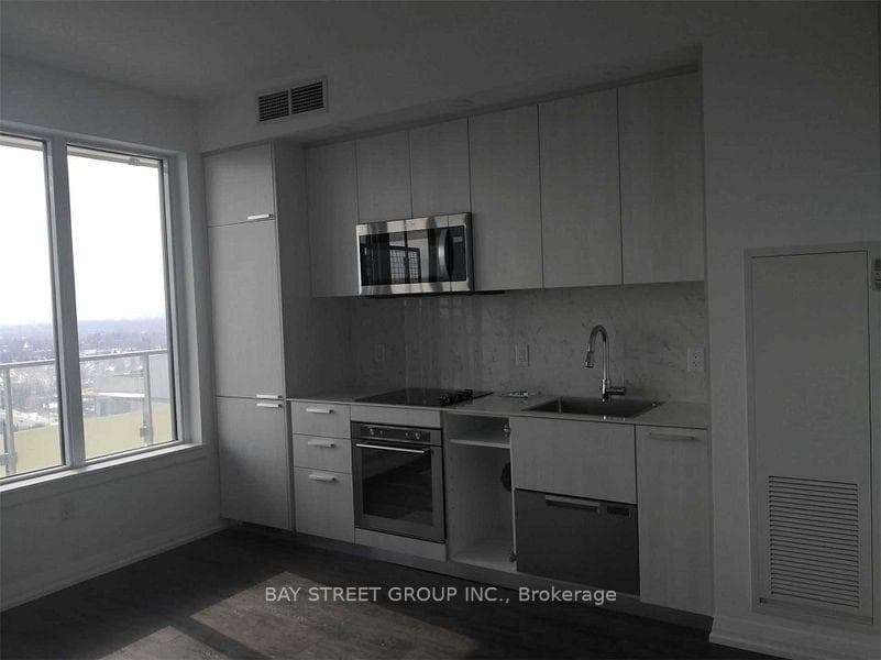 75 Canterbury Place Unit 2605 photo 3