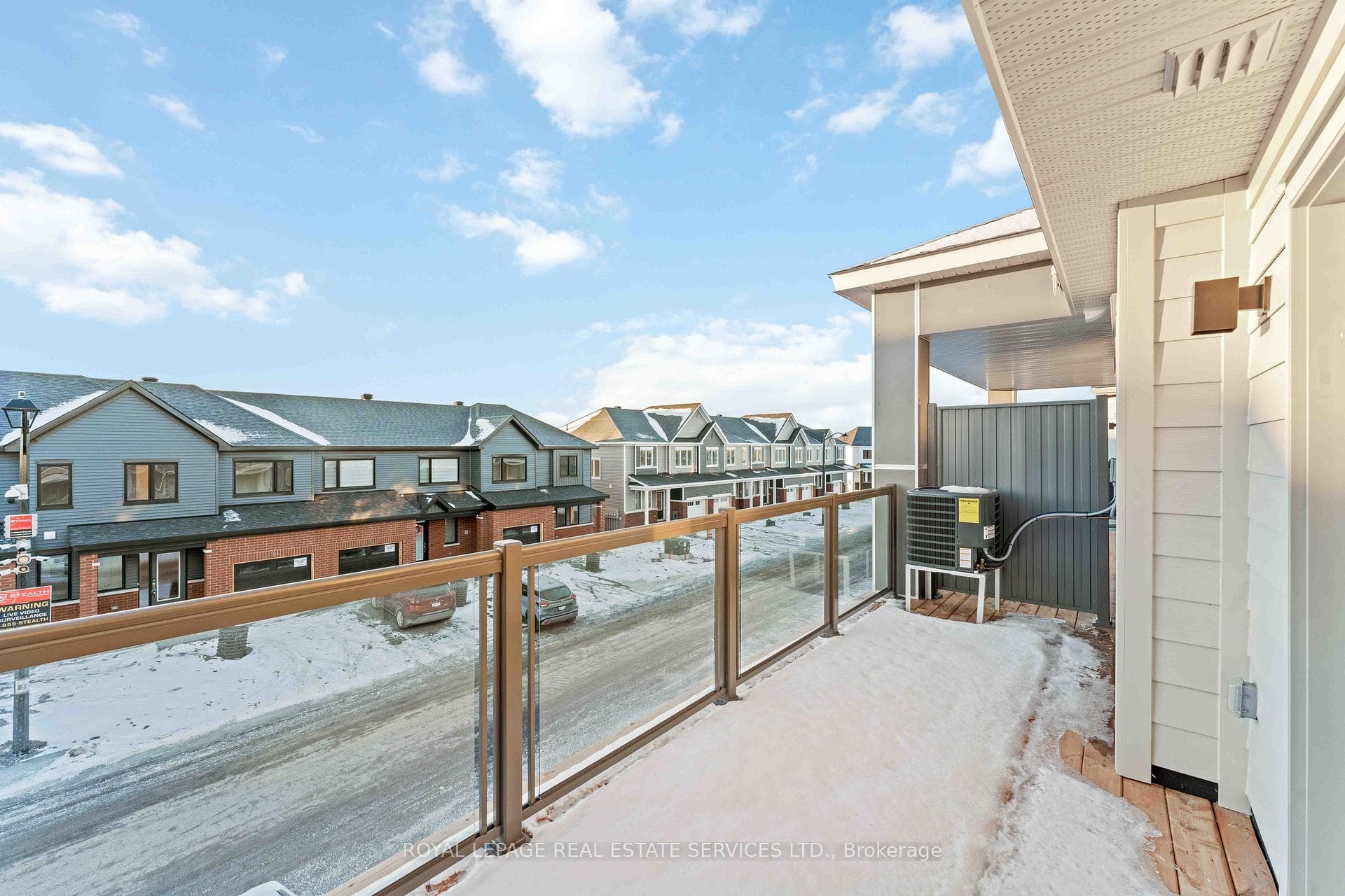 183 Beebalm Crescent photo 24