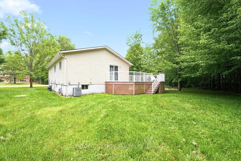23 Cardinal Crescent photo 41
