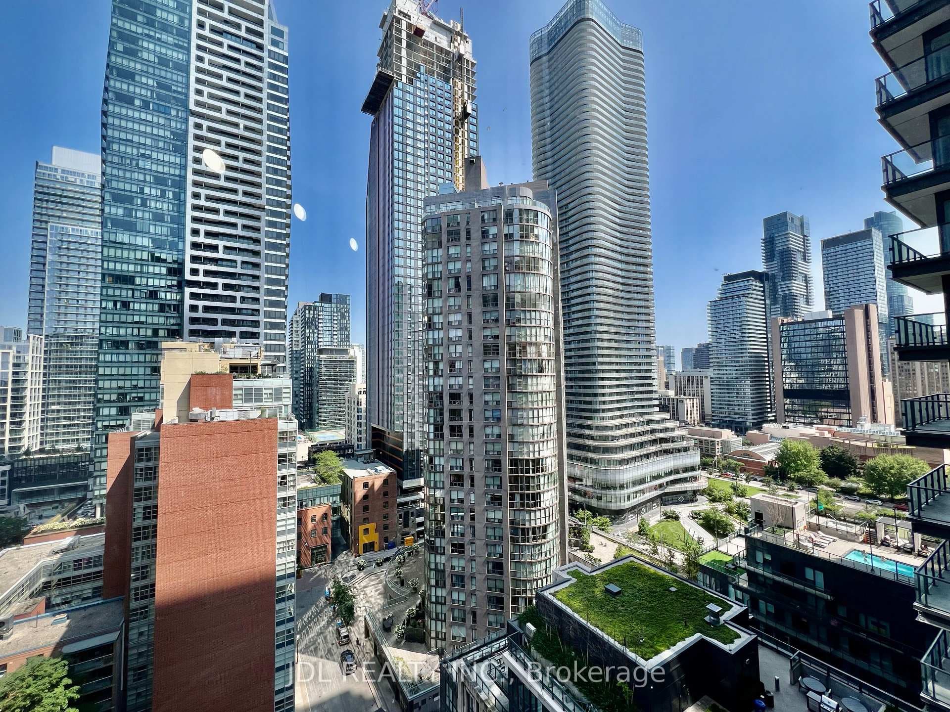 1001 Bay Street Unit 1712 photo 16