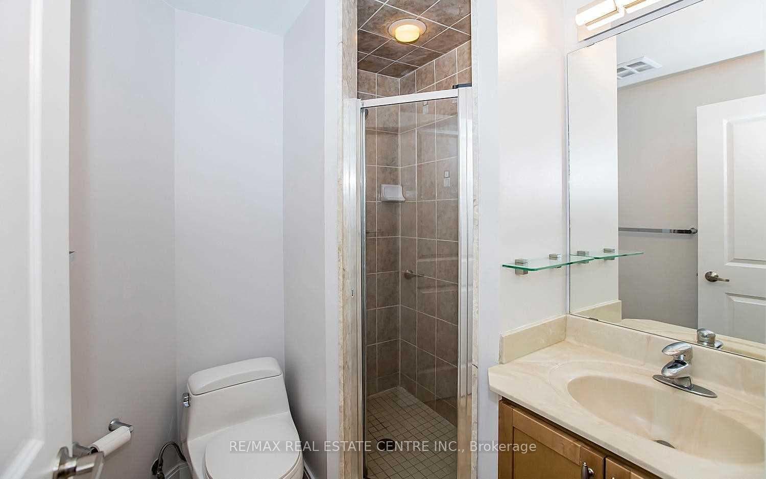 80 Absolute Avenue Unit 1209 photo 18