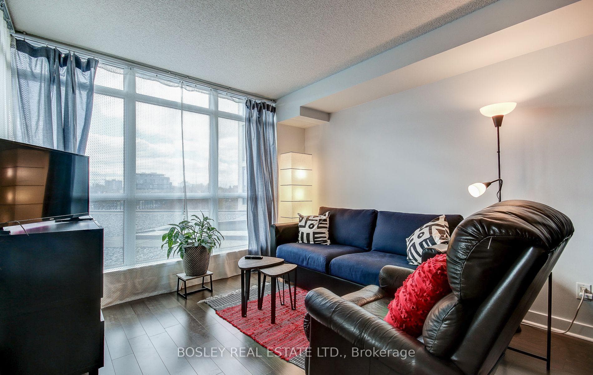 1171 Queen Street Unit 412 photo 11
