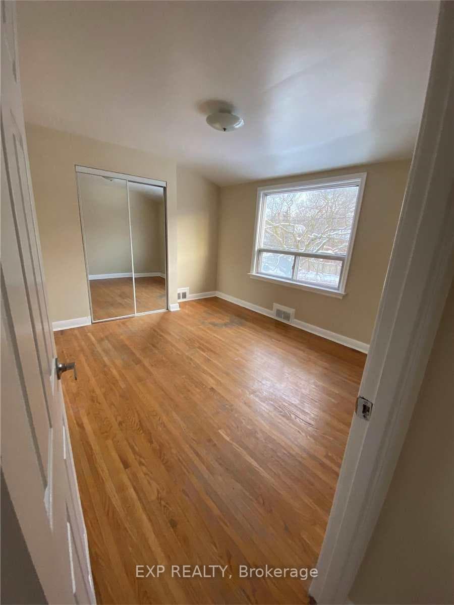 204 York Mills Road photo 15