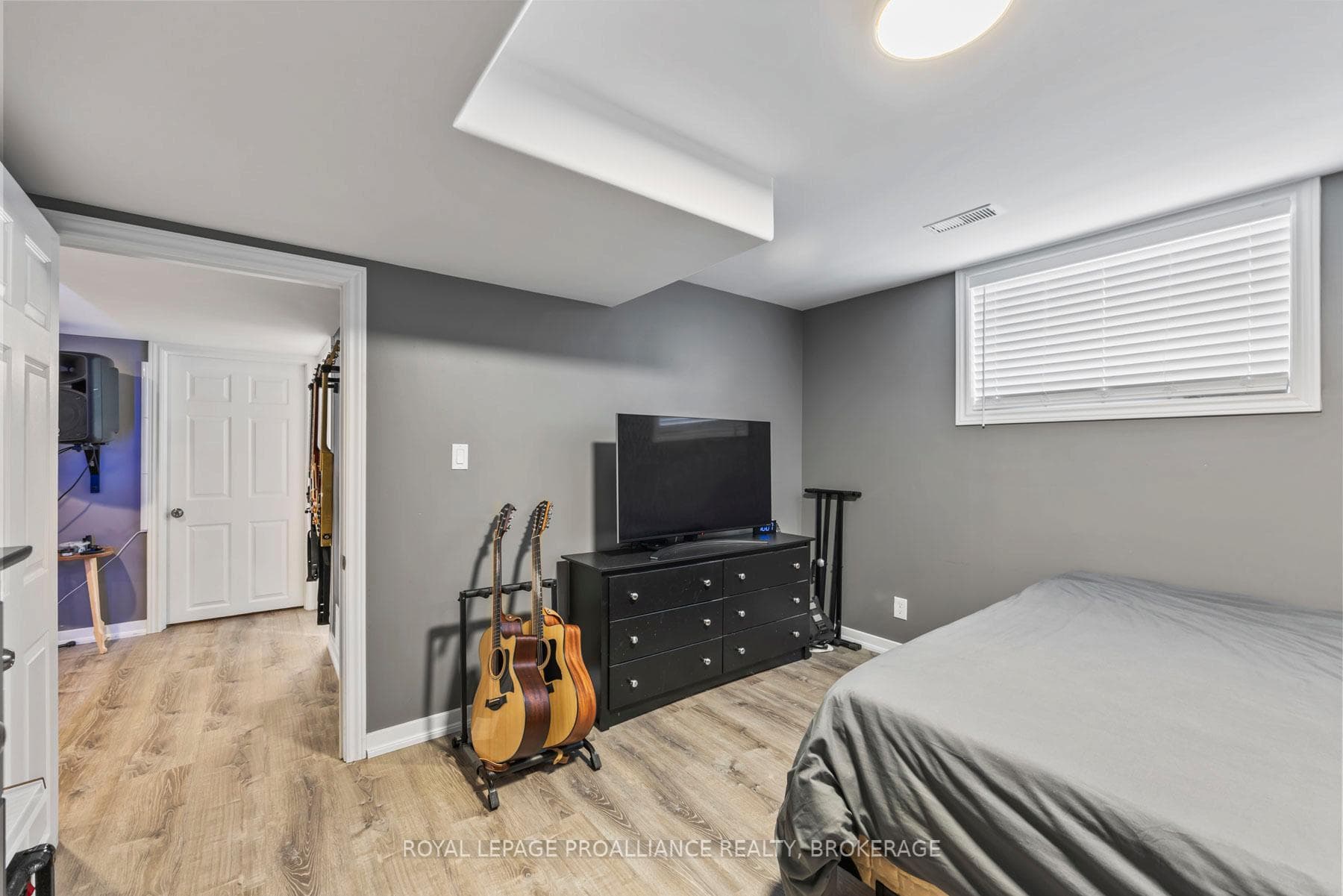 174 MacDougall Drive photo 29
