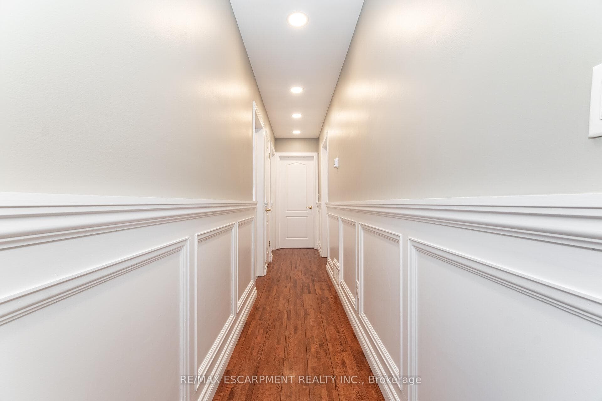 154 Rainbow Drive photo 15