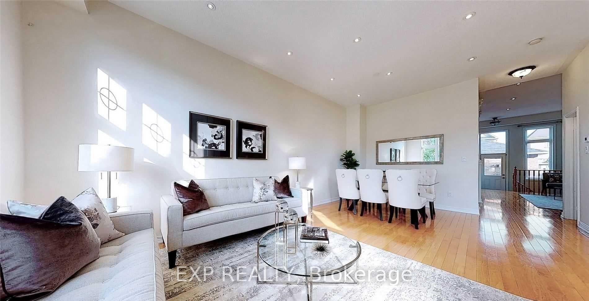 3178 Eclipse Avenue photo 9