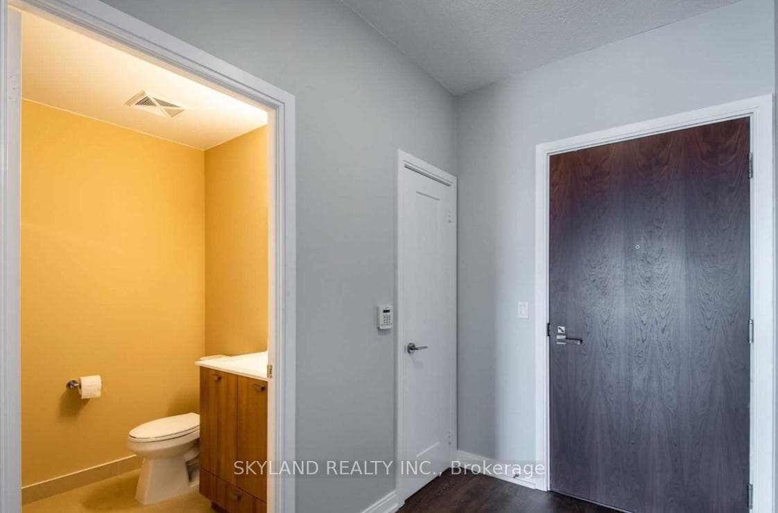 275 Village Green Square Unit 3225 photo 6