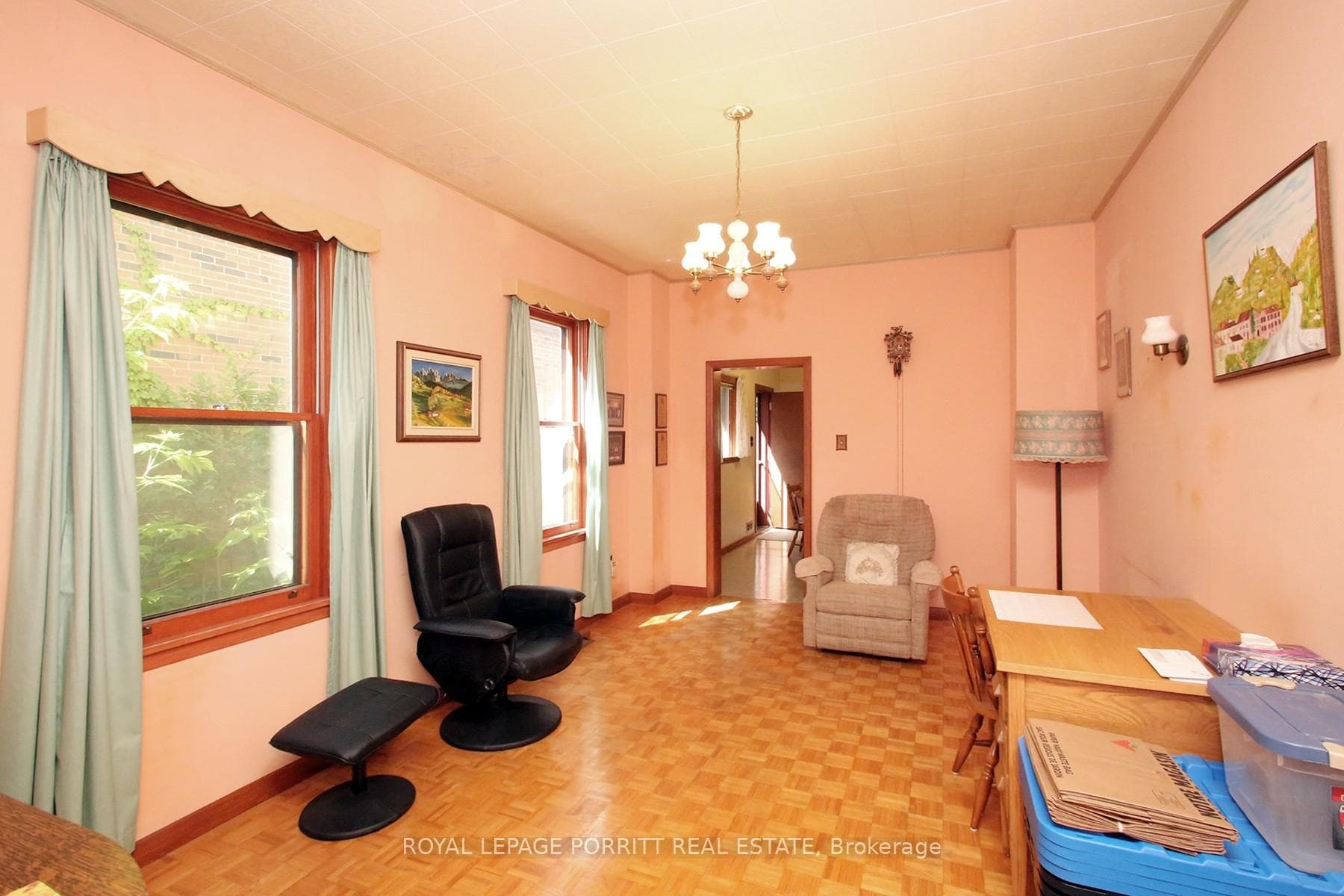 192 Clinton Street photo 2