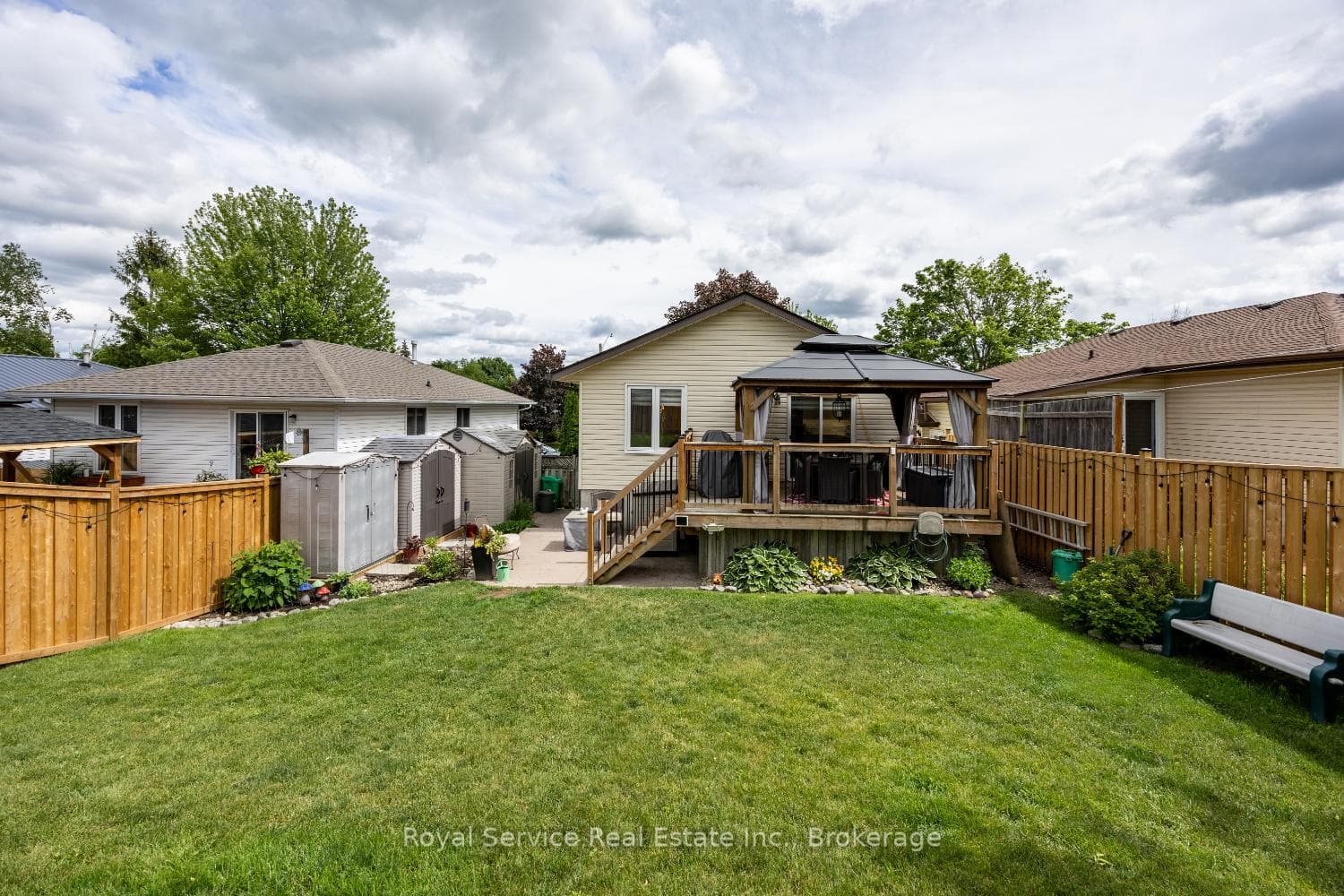 900 Stewart Drive photo 38