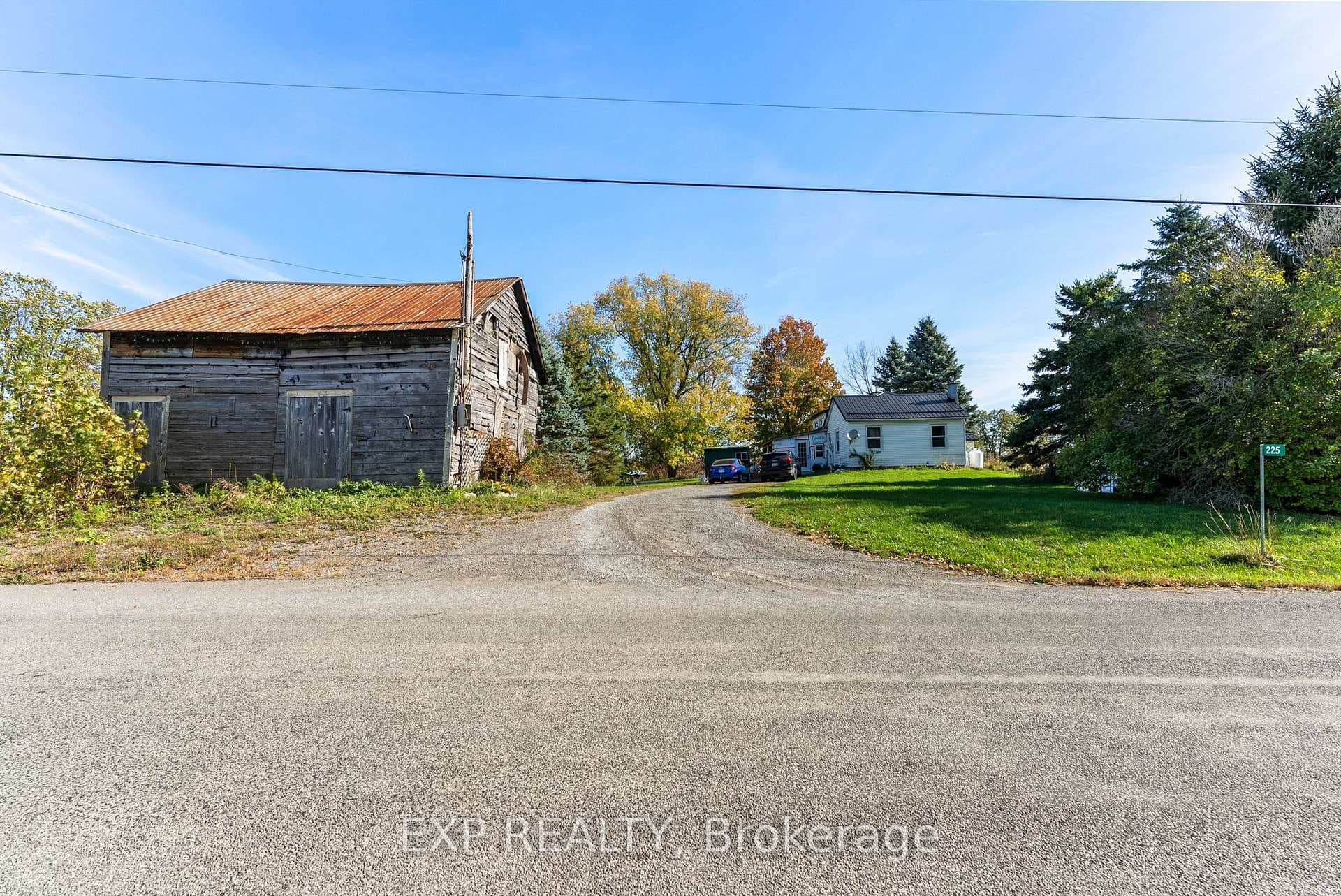 225 Joyce Road photo 23