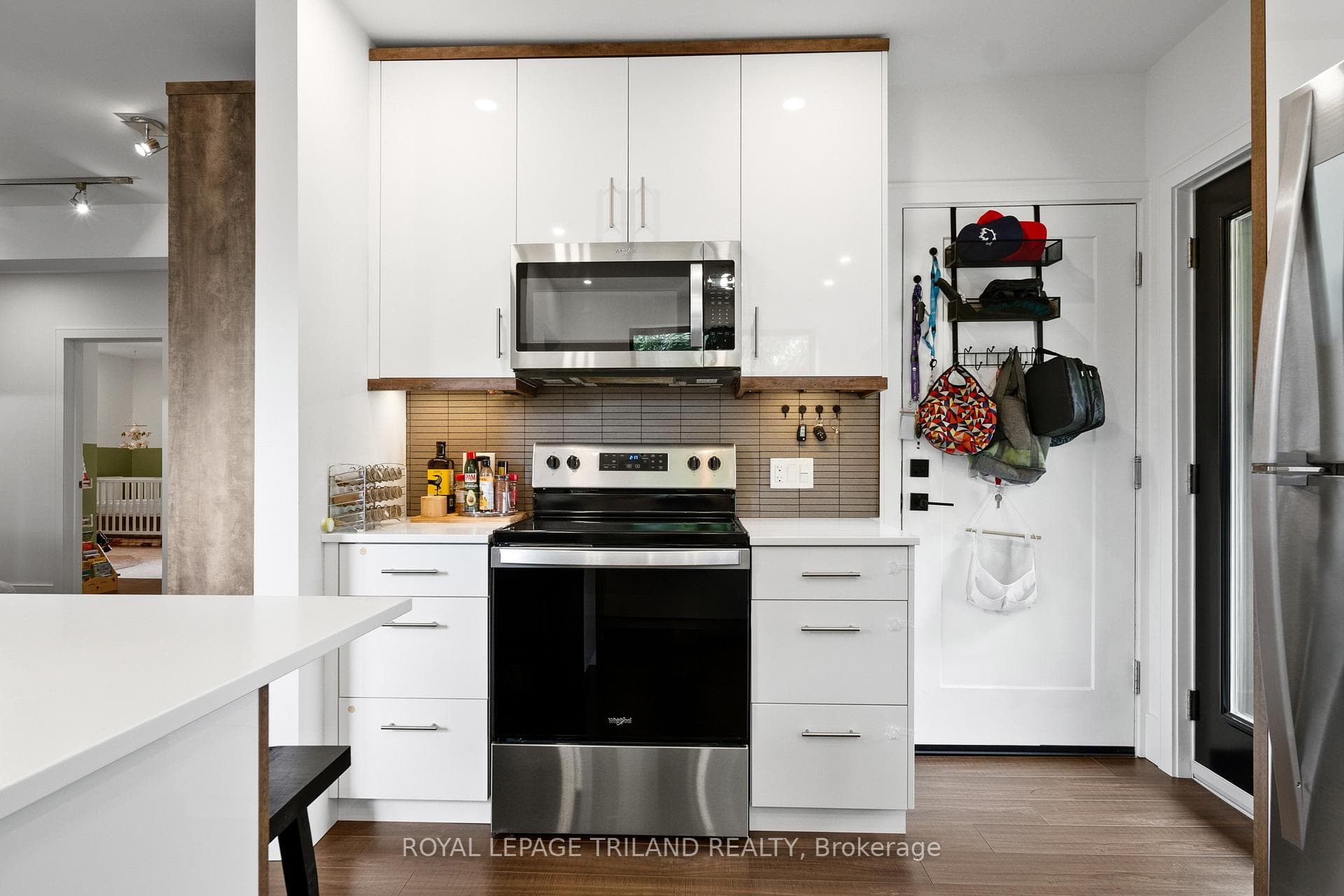 130 Windsor Crescent Unit 3 photo 15