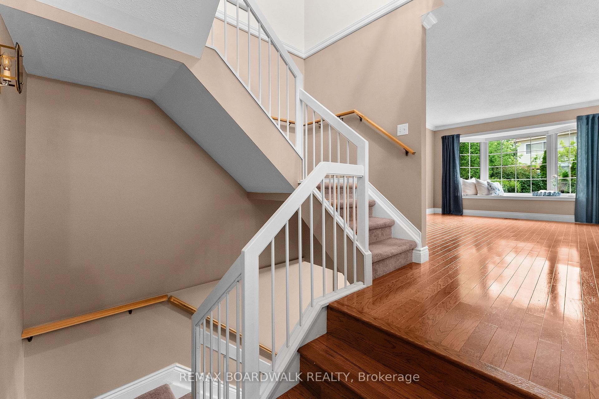 Beautiful hardwood floors & steps to living space