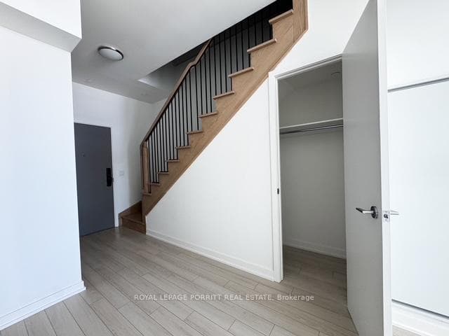 3071 Trafalgar Road Unit B103 photo 8