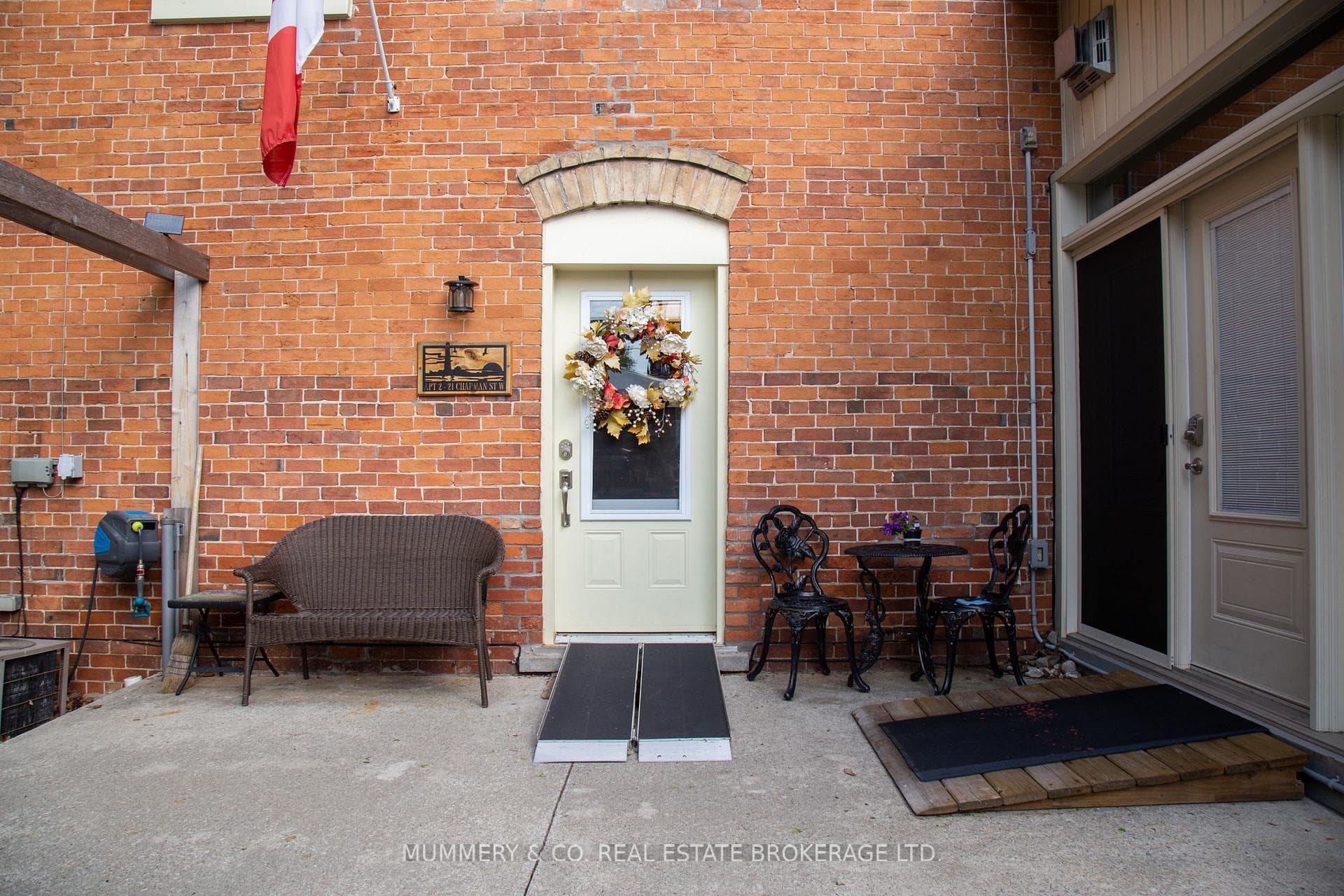 21 Chapman Street photo 46
