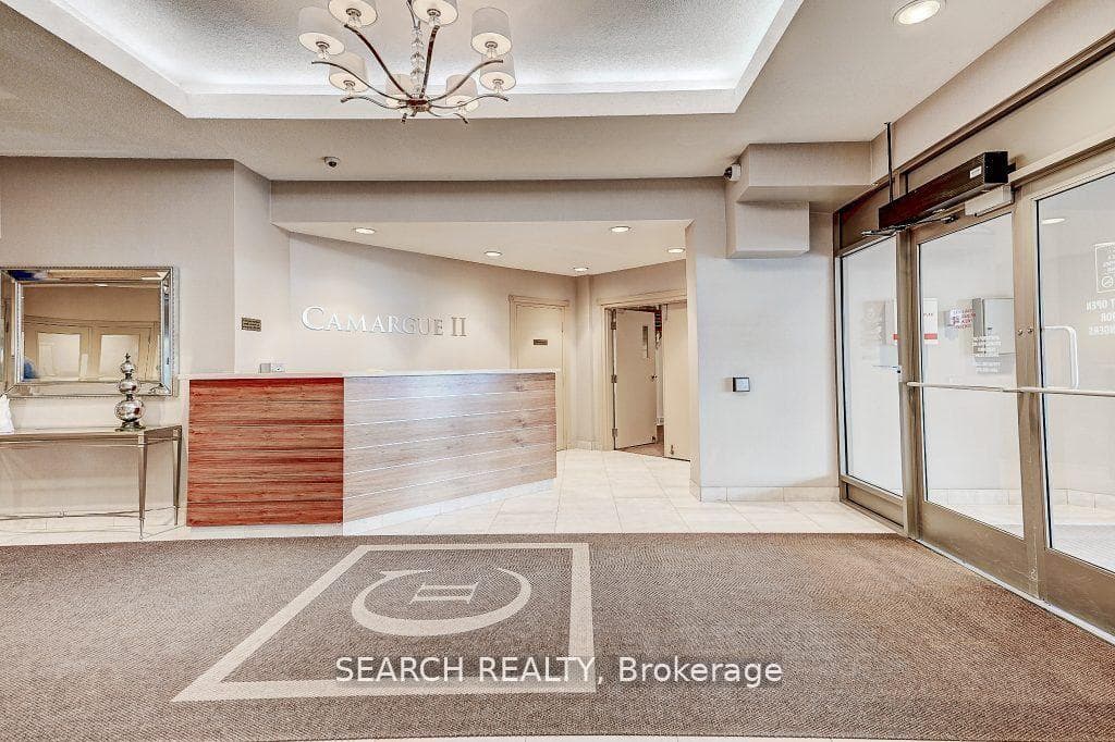 10 Dean Park Road Unit 1101 photo 2