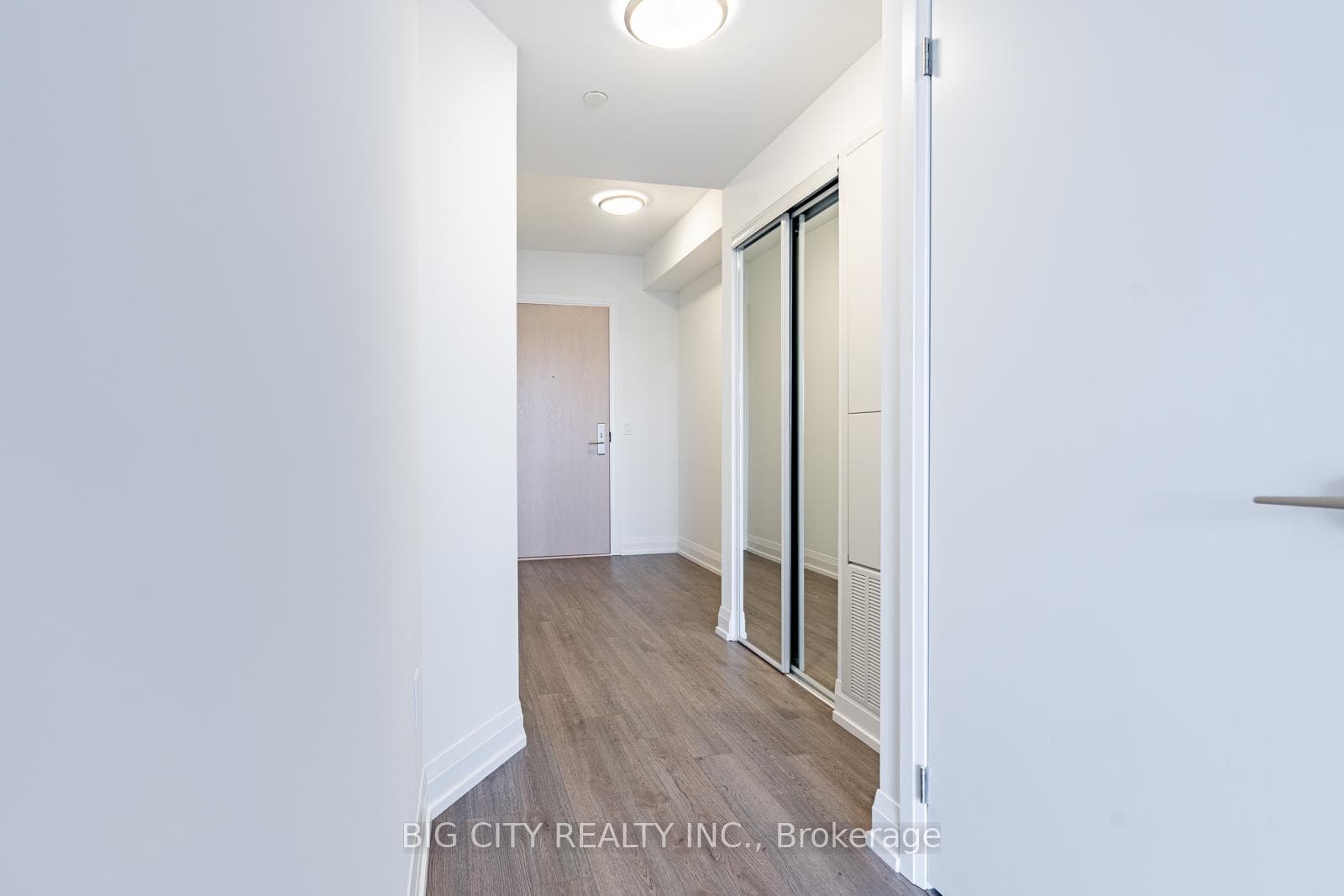77 Mutual Street Unit 2309 photo 7