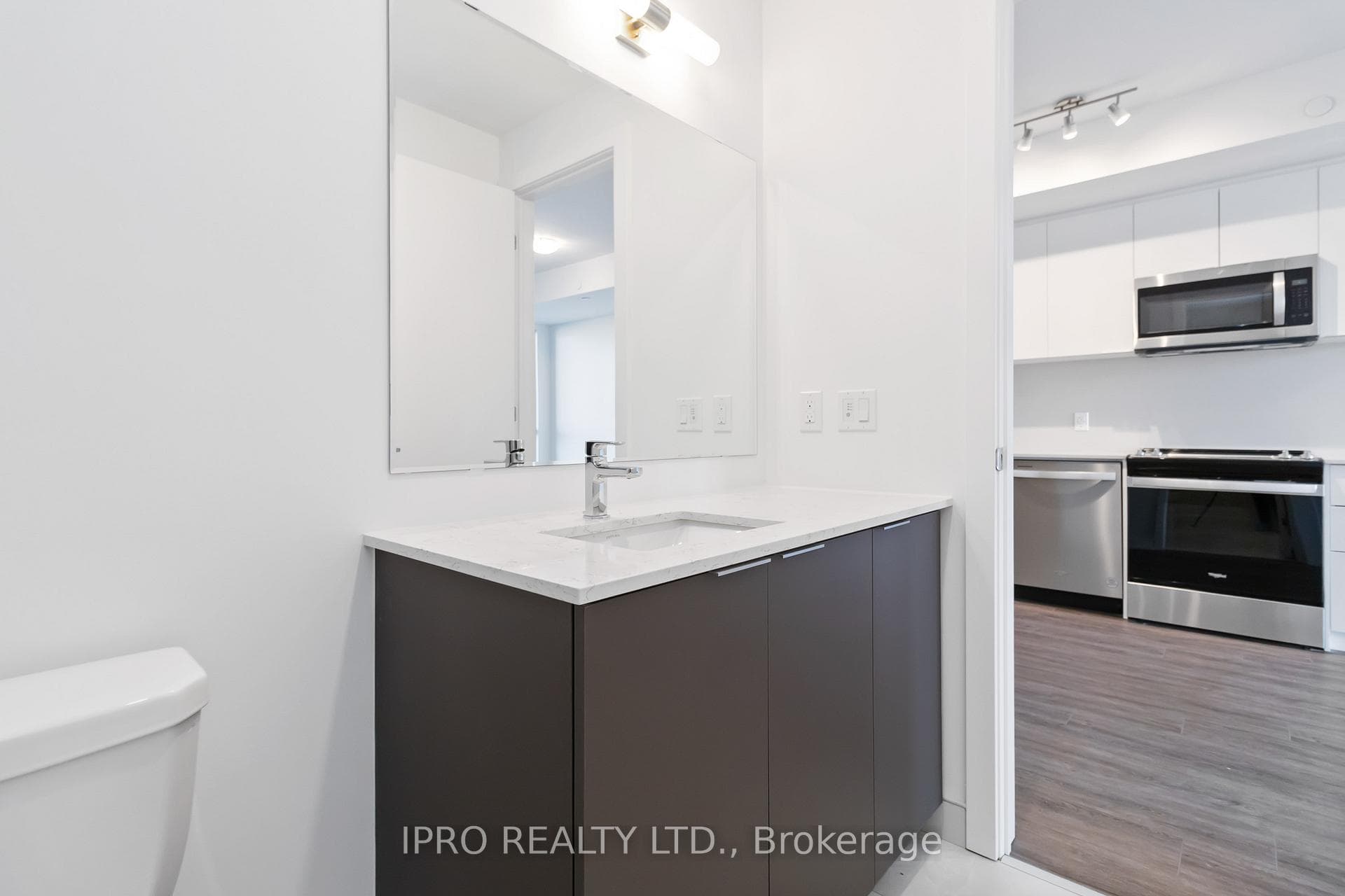 770 Whitlock Avenue Unit 205 photo 20