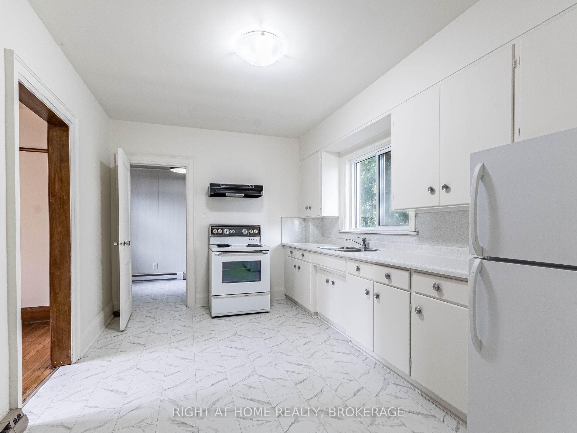 88 William Street photo 13