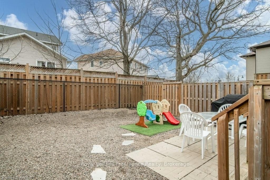 1012 ROSANNA Avenue photo 38