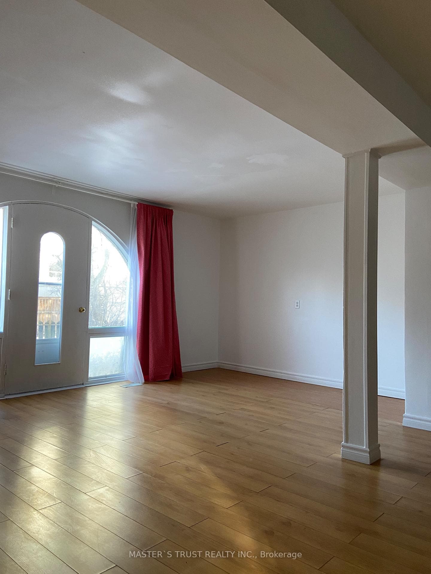 10 Esterbrooke Avenue Unit 35 photo 7