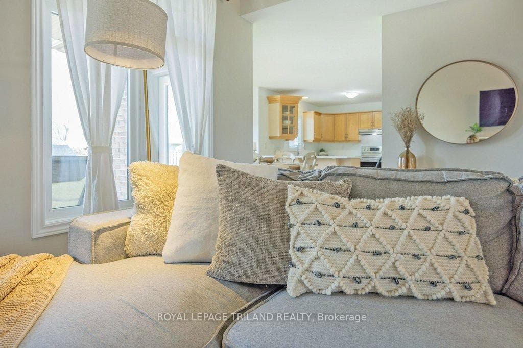 55 Penhale Avenue photo 8