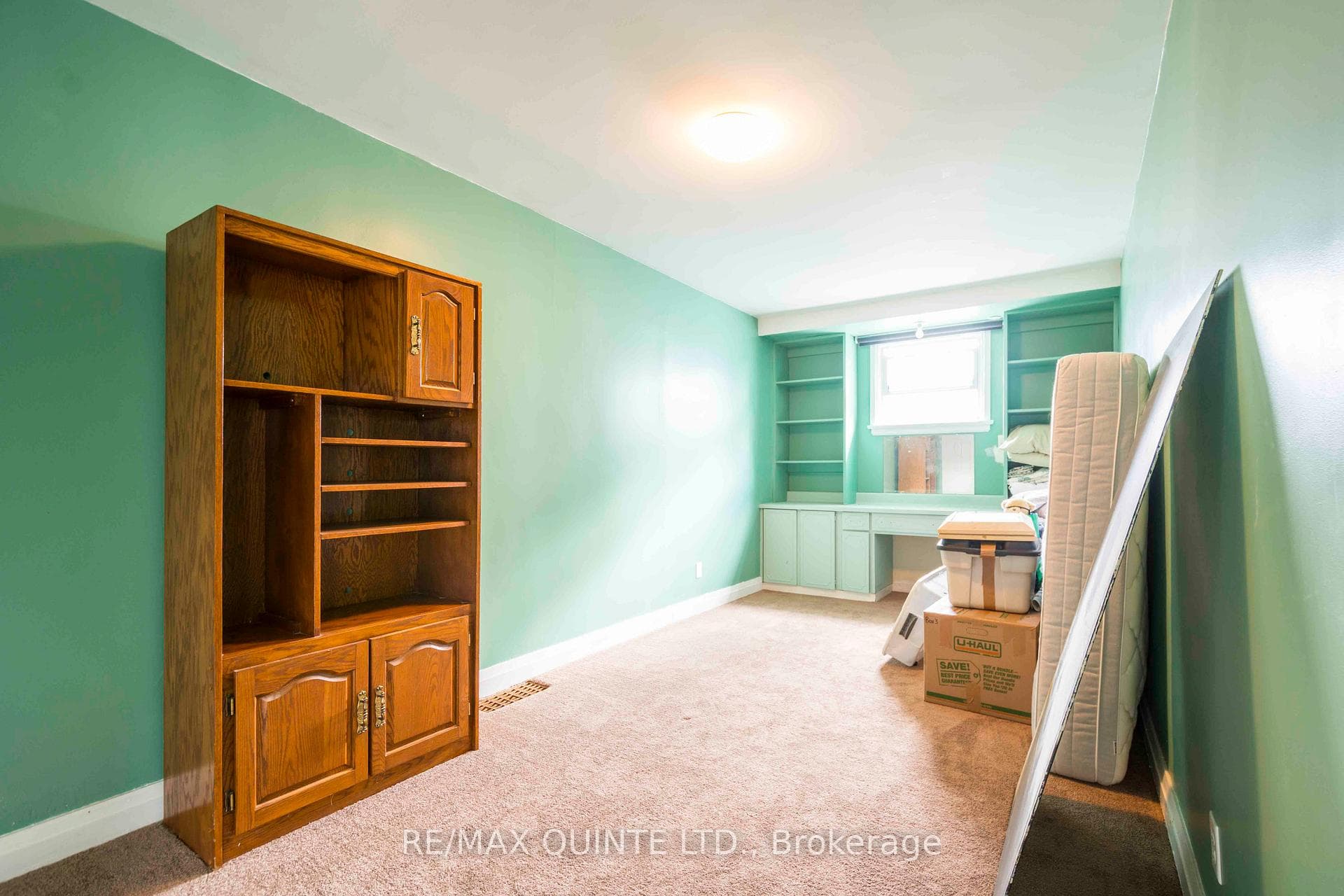 68 Maple Drive photo 14