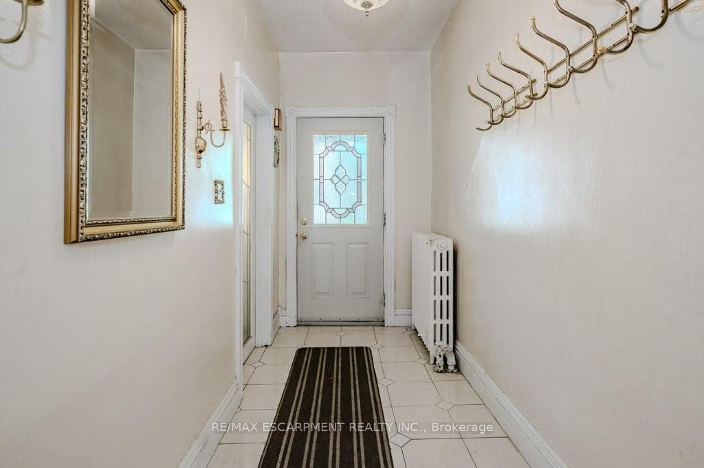 22 Niagara Street photo 6