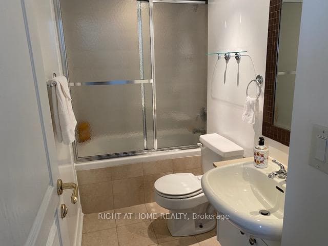 Primary Bedroom Bathroom