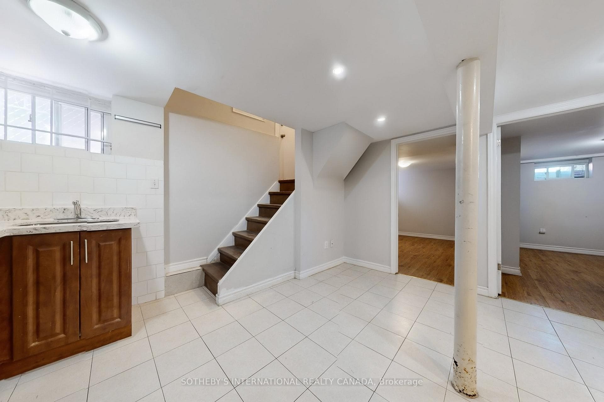 288 St. John's Road photo 39