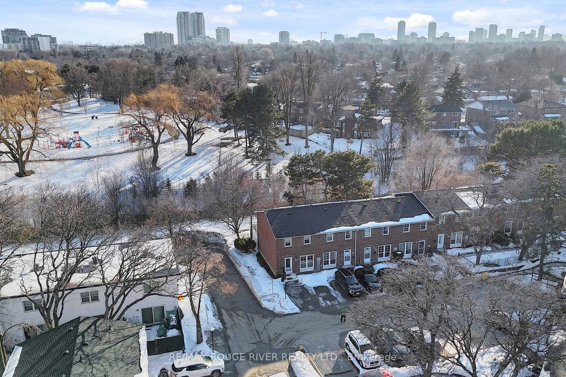 2550 Birchmount Road Unit 28 photo 34