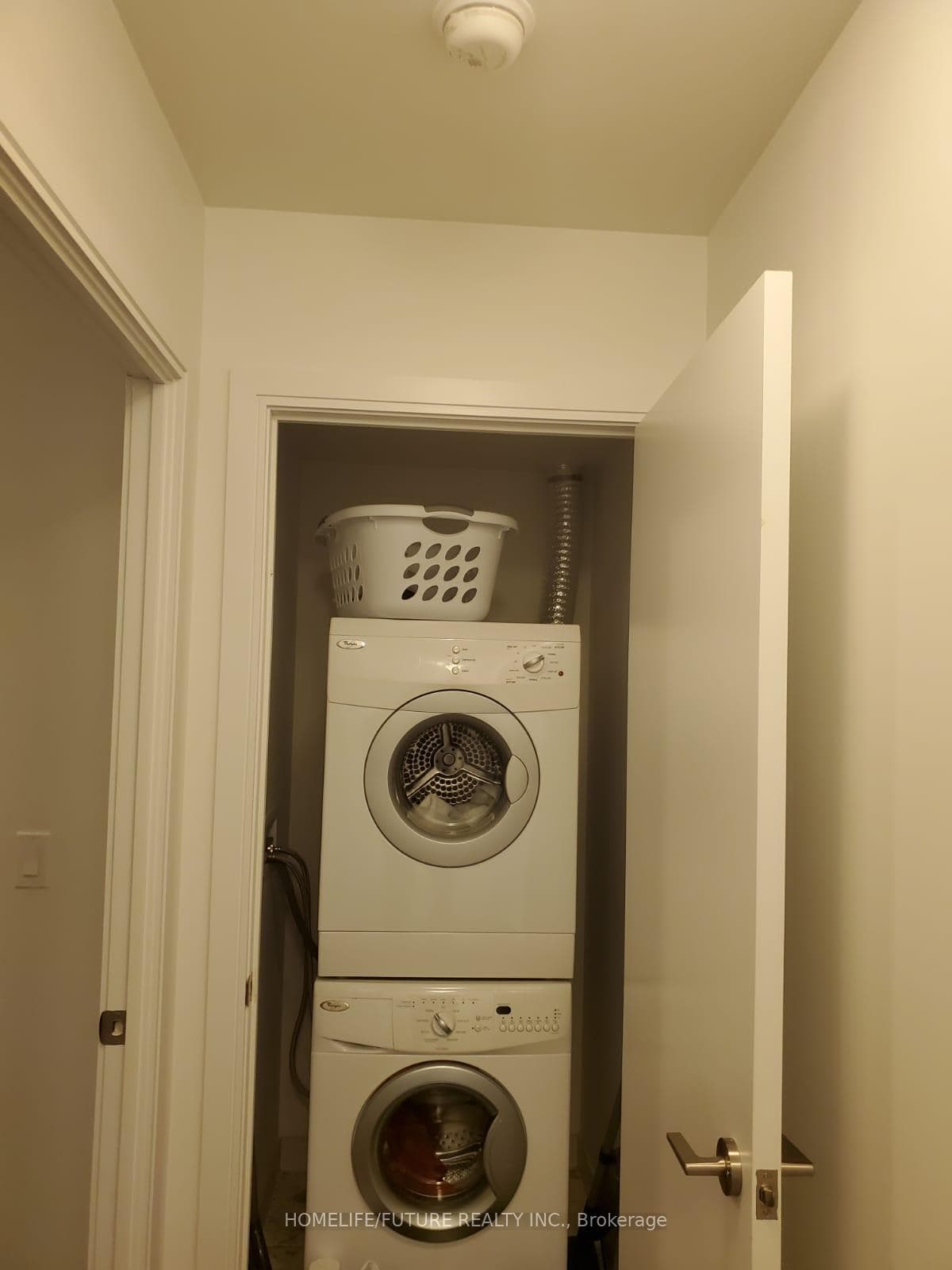 255 Village Green Square Unit 3008 photo 6