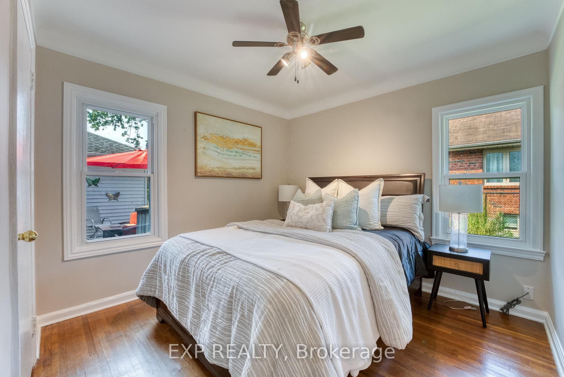 791 Scofield Avenue photo 27