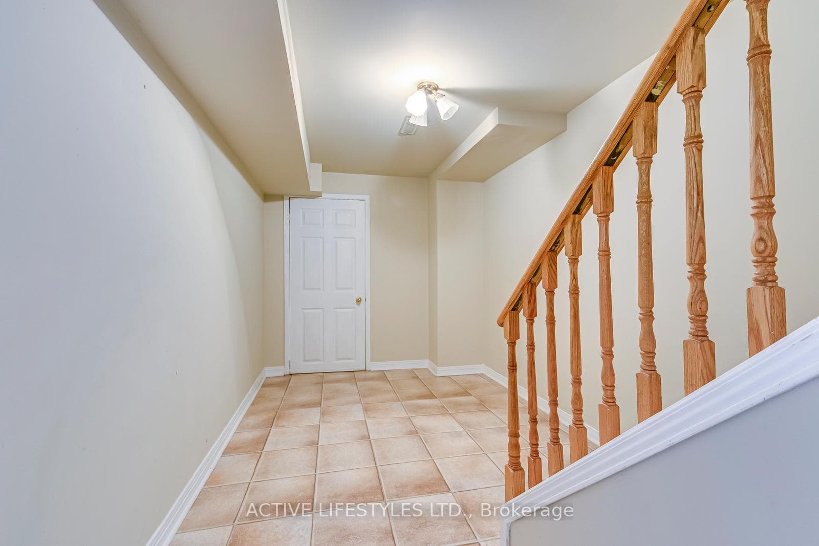 4228 Lastrada Heights photo 32