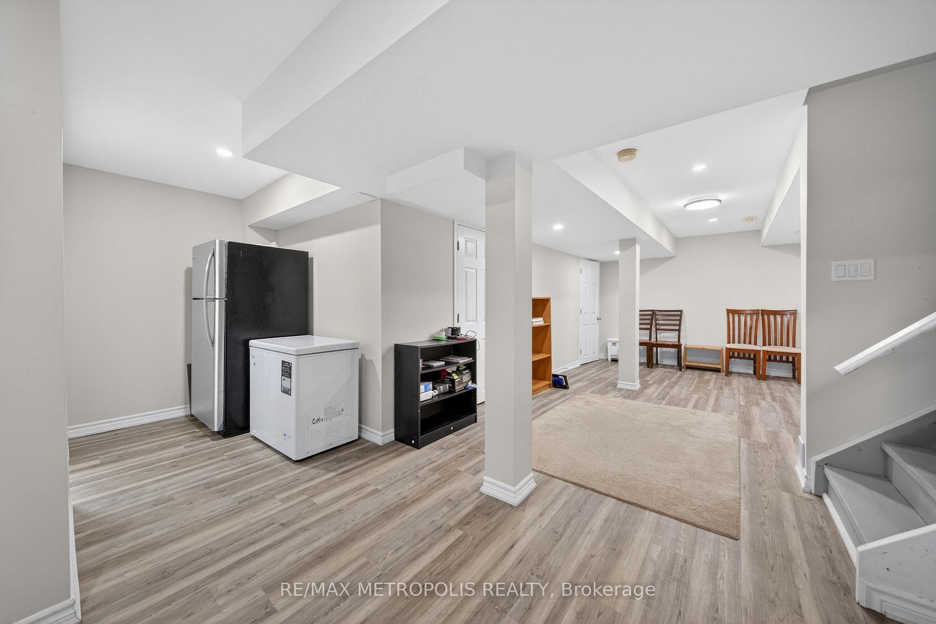 83 Greenhalf Drive photo 40